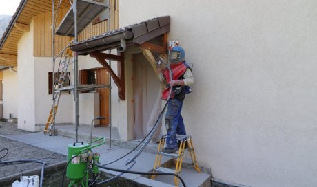 Battendier Jacky et Fils Aime la Plagne - Rénovation en second œuvre pour particuliers - Aérogommage de façade bois